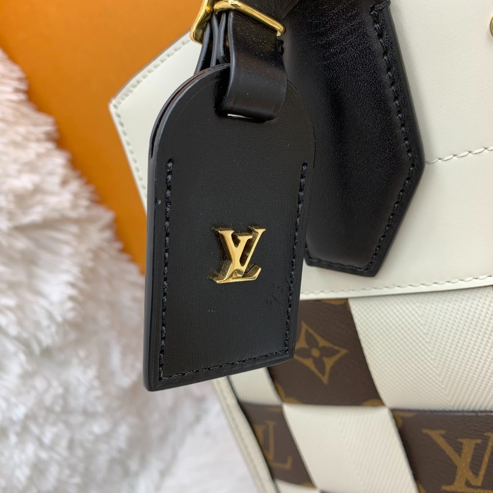 āSOLDāLOUIS VUITTON Damier Tressage Steamer MM bag - Picture 11 of 14
